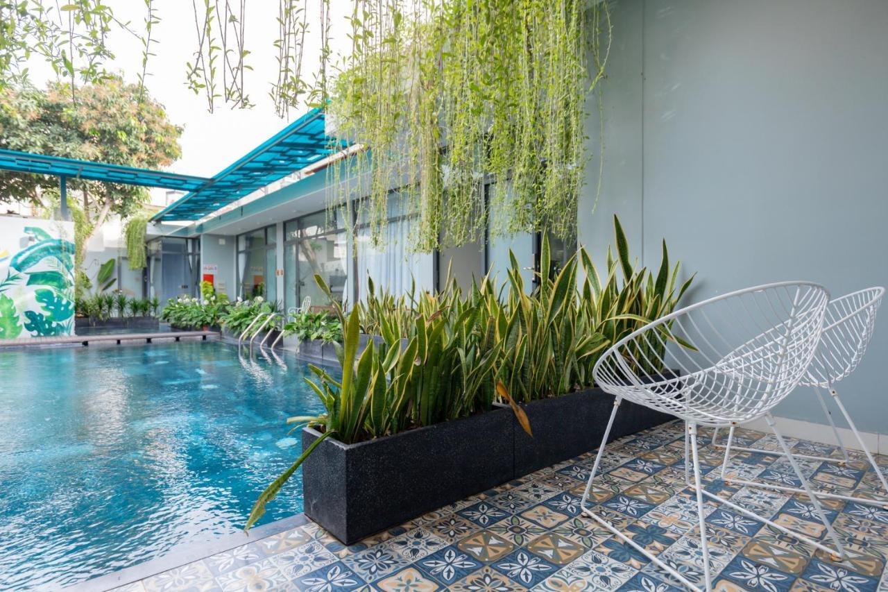Sea House Hotels And Apartments Вунгтау Экстерьер фото